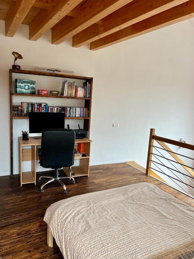 Capstay La Louviere Exterior photo